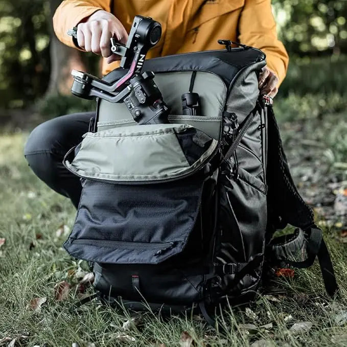PGYTECH OnePro Focux Camera Backpack 35L Fern Green PGYTECH