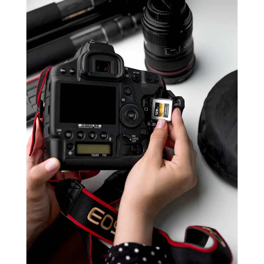 Lexar 256GB Professional CFexpress Type B Memory Card Gold Series Lexar