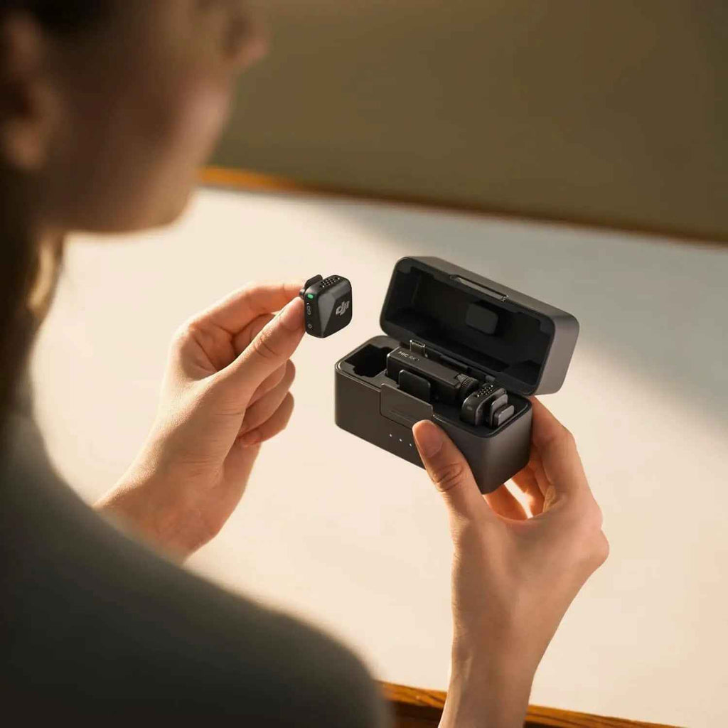 DJI Mic Mini Wireless Microphone System (2TX+1RX)