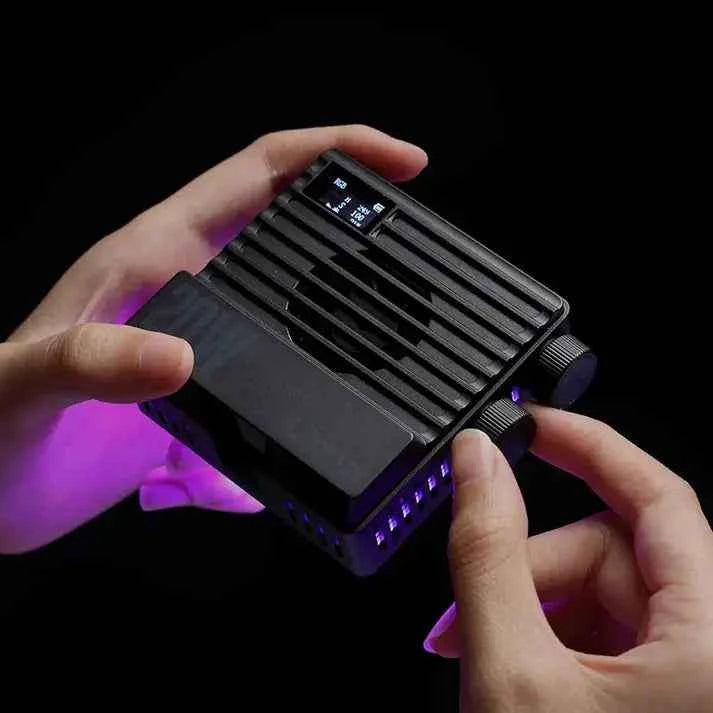 ULANZI L090 RGB Video Light 360°, Pocket LED for Vlog & Photography