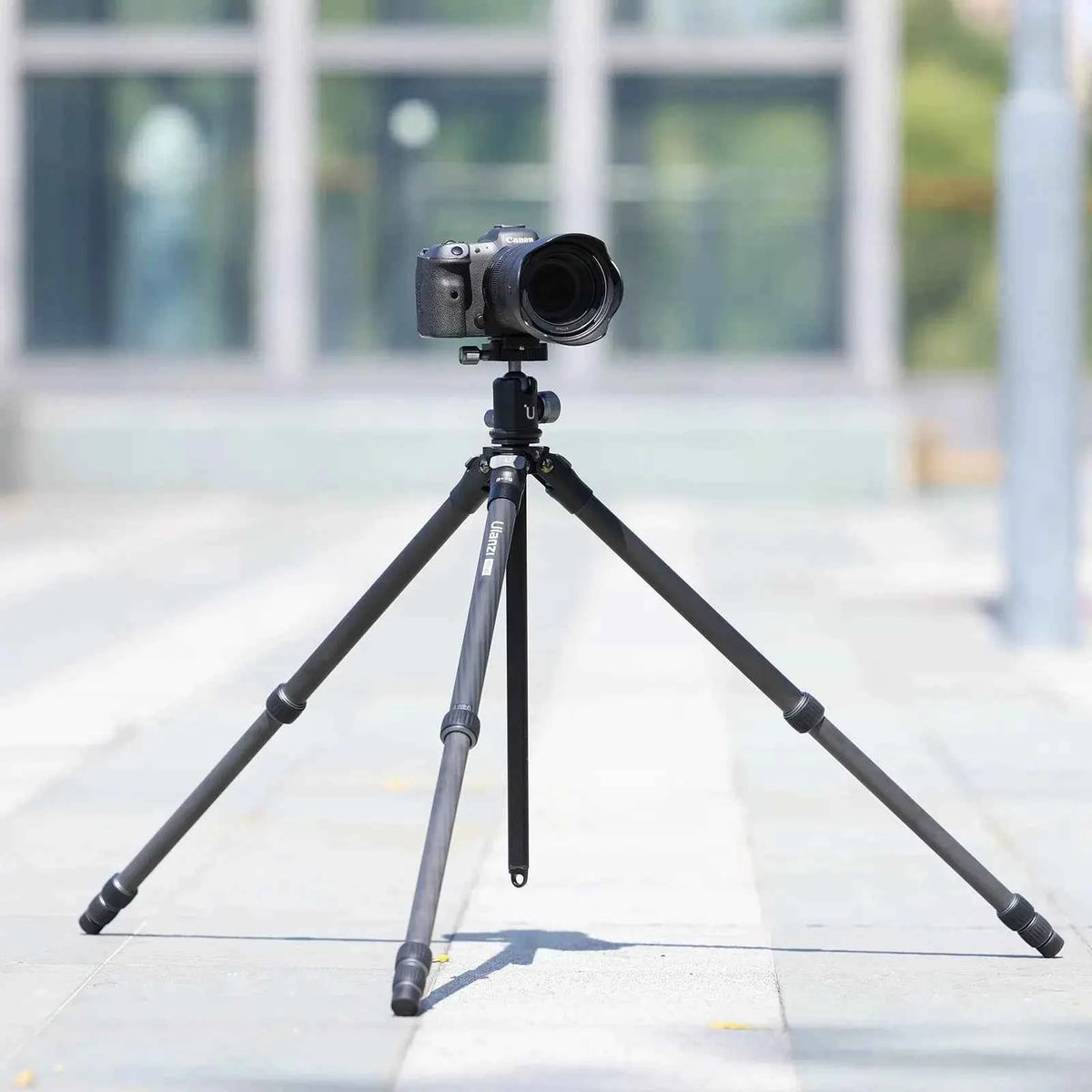 ULANZI MT-60 Carbon Fiber Tripod 63.77" Professional Travel Stand