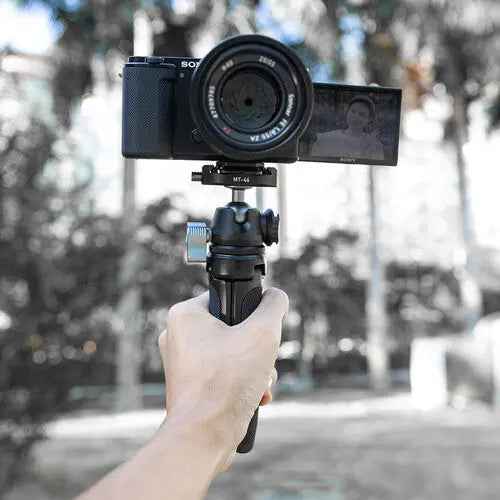 Ulanzi MT-46 F38 Quick Shoe Aluminum Tripod with 360 Ball Head
