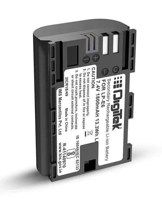 Digitek LP-E6 7.4V 1800mAh replacement battery front view