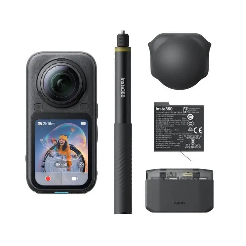 Insta360 X6 Essentials Bundle Black - camera, selfie stick, batteries and charging case