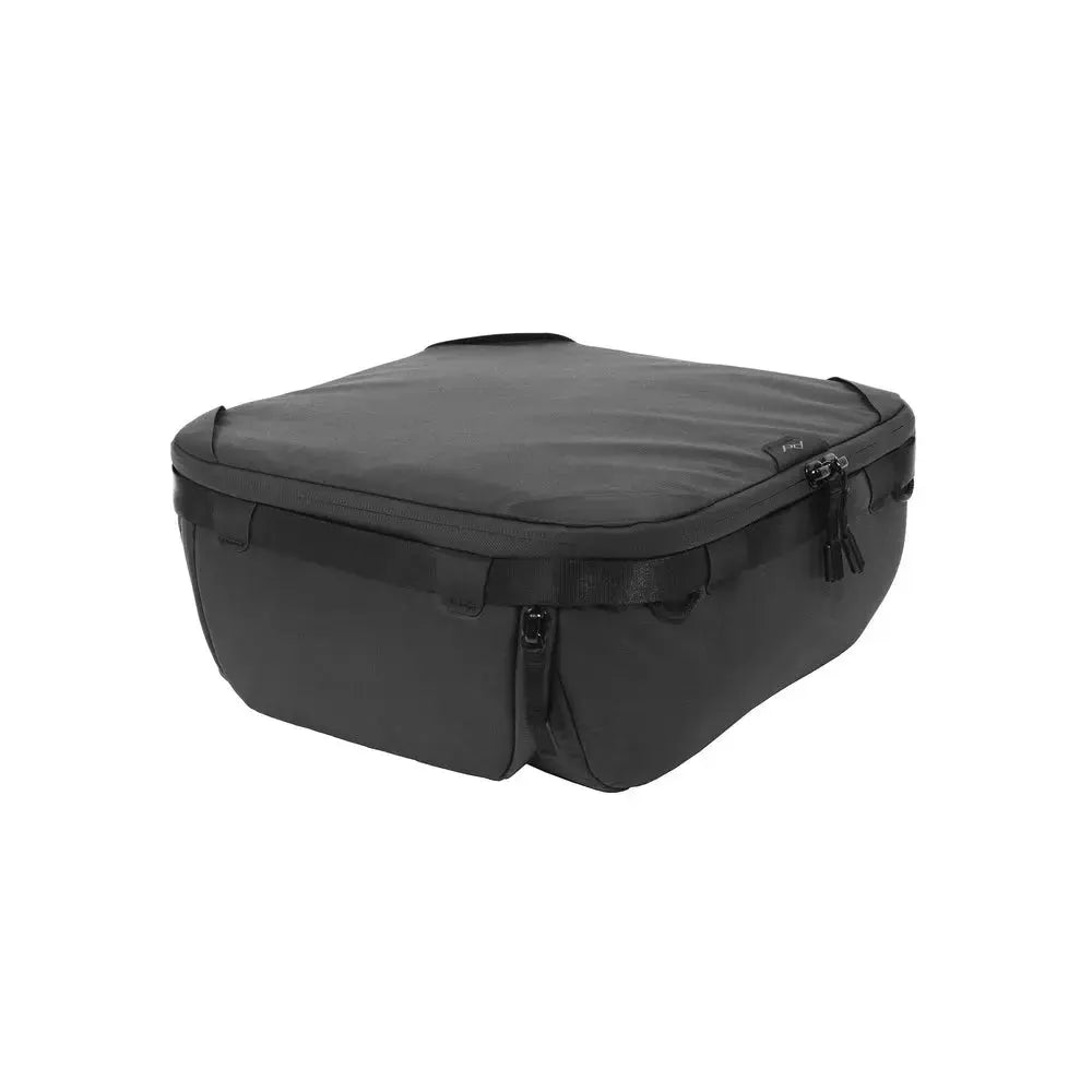Peak Design Camera Cube v2 Medium Bag Insert - Black – Camera Cube v2 Medium Black closed product view