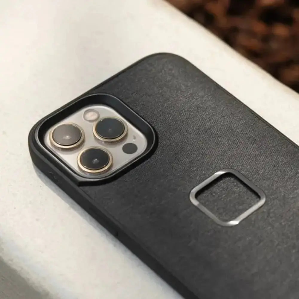 Peak Design Everyday Fabric Case for iPhone 12 Pro Max - Charcoal – Everyday Case iPhone 12 Pro Max charcoal product view