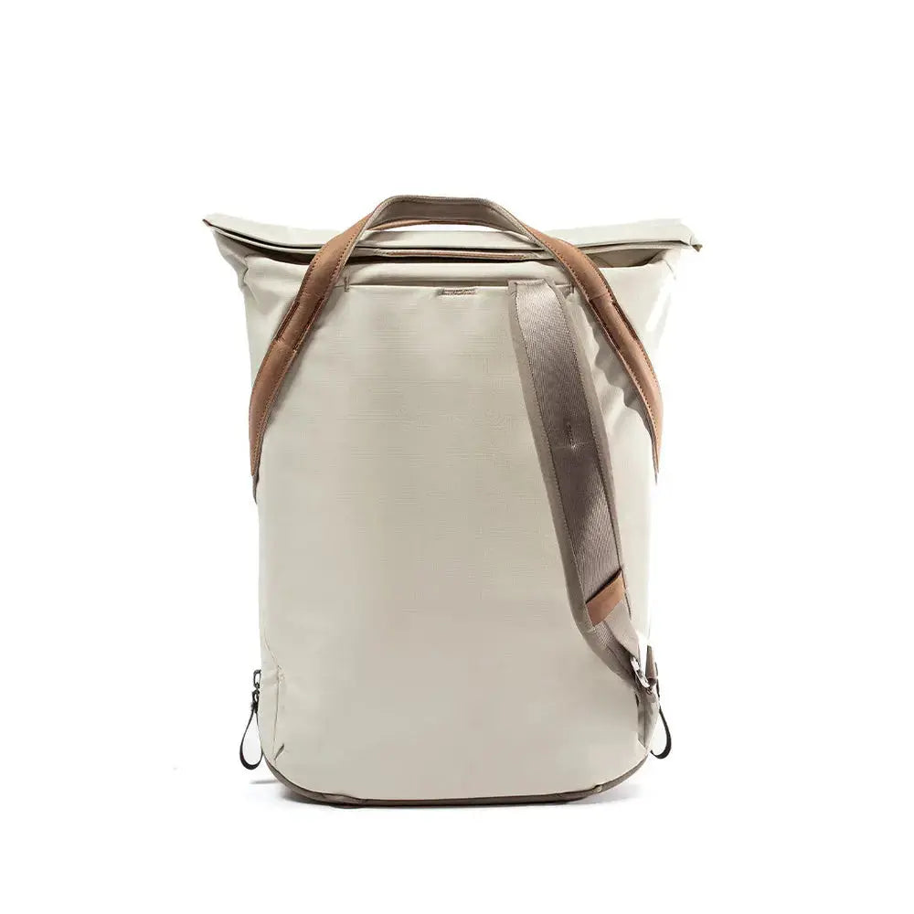 Peak Design Everyday Totepack 20L v2 Backpack & Tote Bag - Bone – Everyday Totepack 20L v2 Bone open interior view