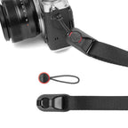 Peak Design Leash Camera Strap Ultralight Quick-Connecting – Leash Black Anchor Link camera connection detail