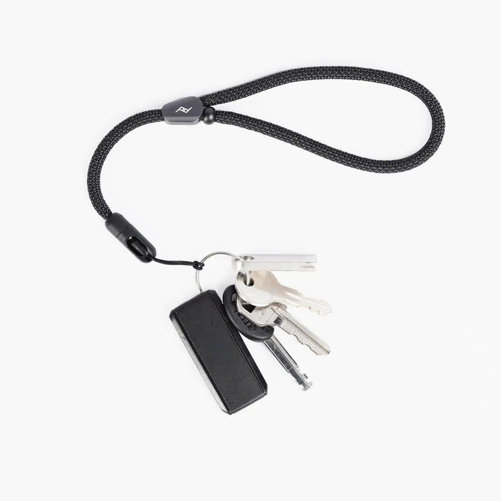 Peak Design Mobile Cuff Wrist Strap Black attached to keys