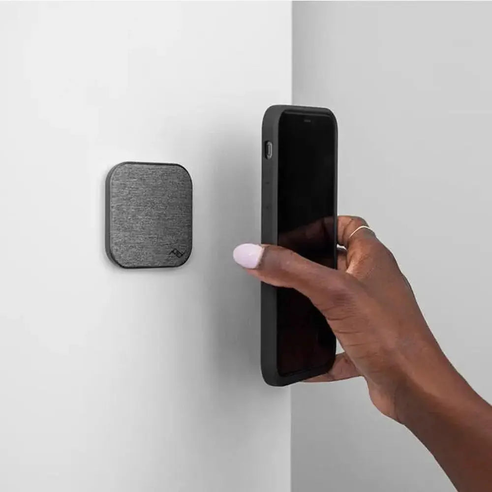 Peak Design Mobile Wall Mount Magnetic Phone Mount – Mobile Wall Mount charcoal in use