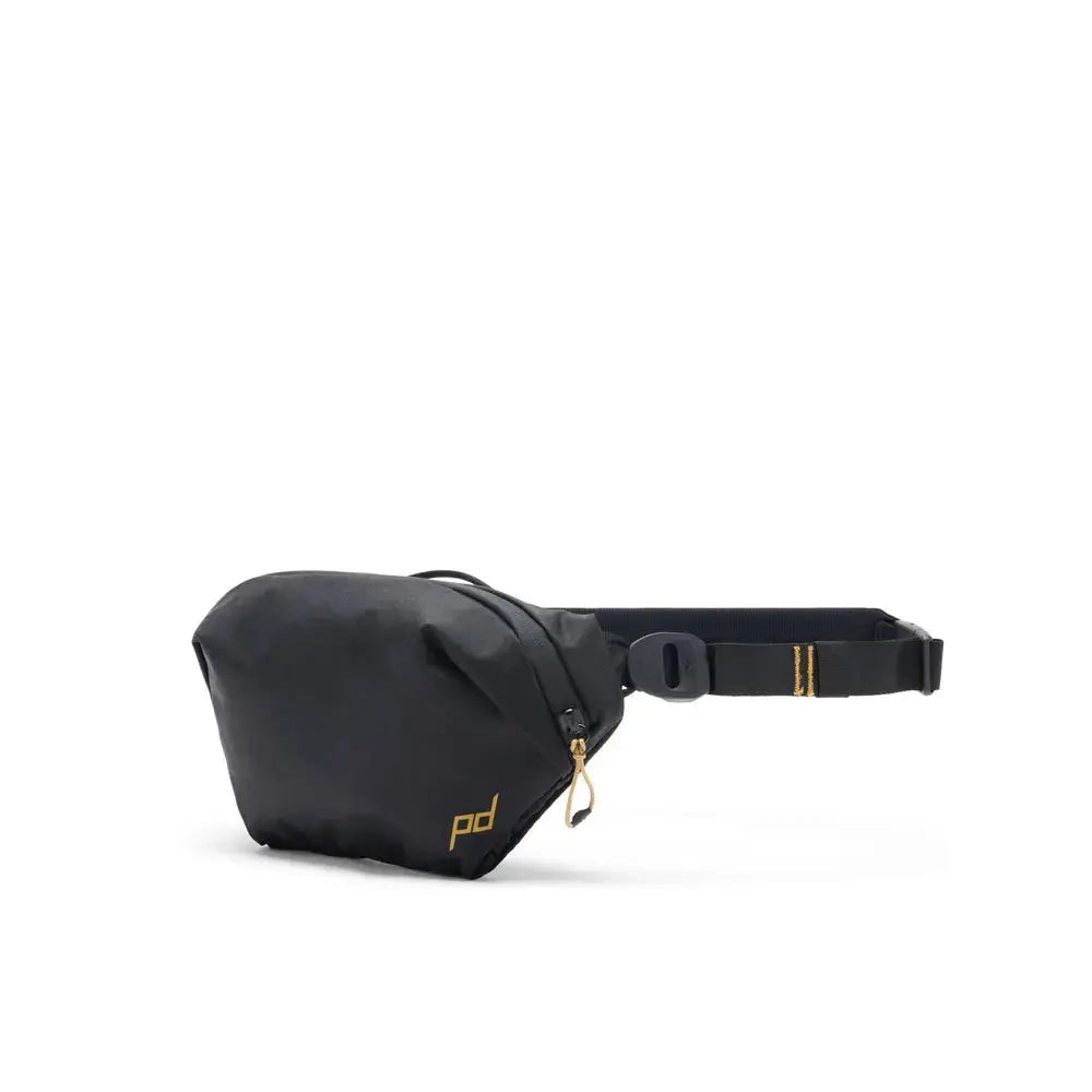 Peak Design Outdoor Sling 2L Crossbody Bag – Outdoor Sling 2L Black side product view