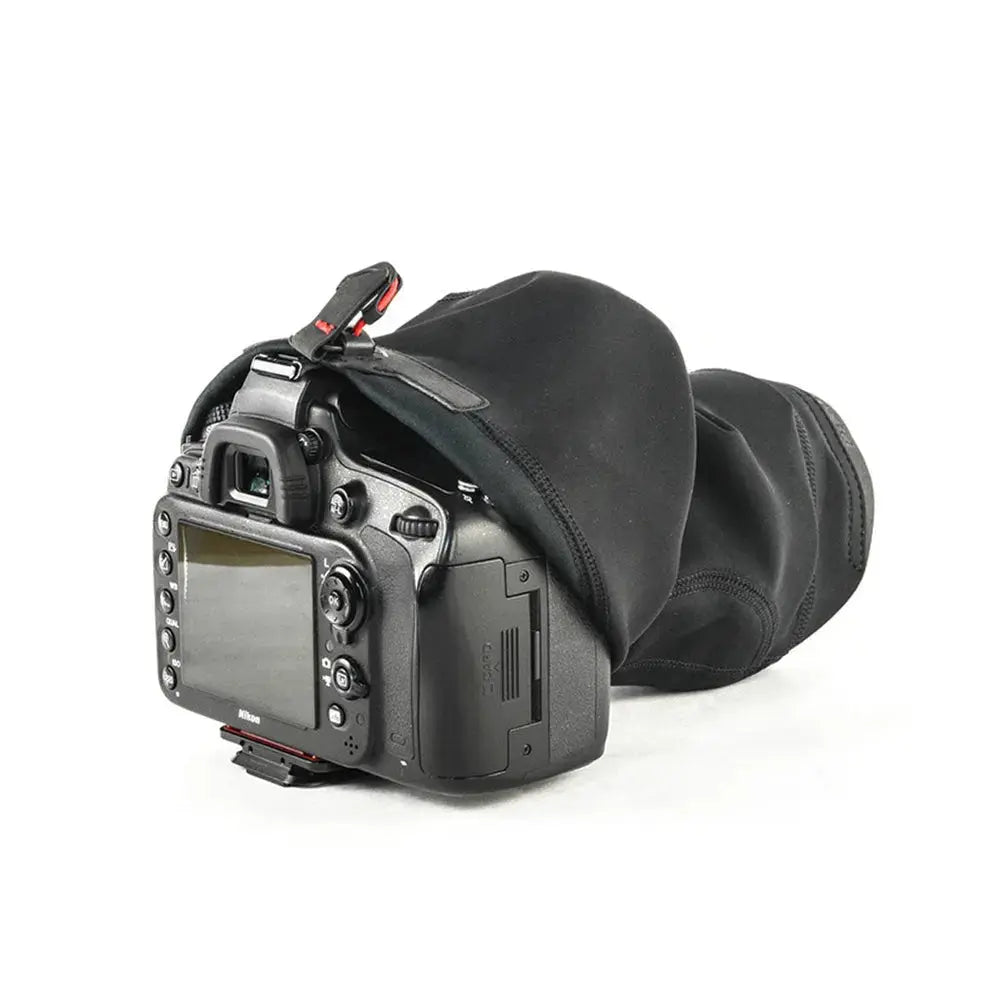 Peak Design Shell Rain & Dust Camera Cover Medium - Black – Shell Medium camera rain cover installed on camera