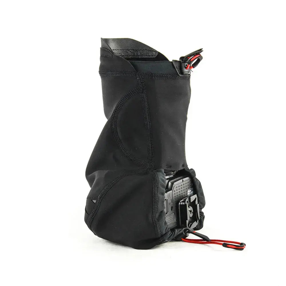 Peak Design Shell Rain & Dust Camera Cover Medium - Black – Shell Medium camera cover with full frame DSLR