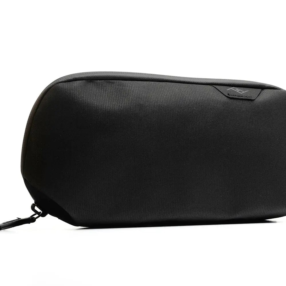 Peak Design Tech Pouch Small Black – close-up exterior product view