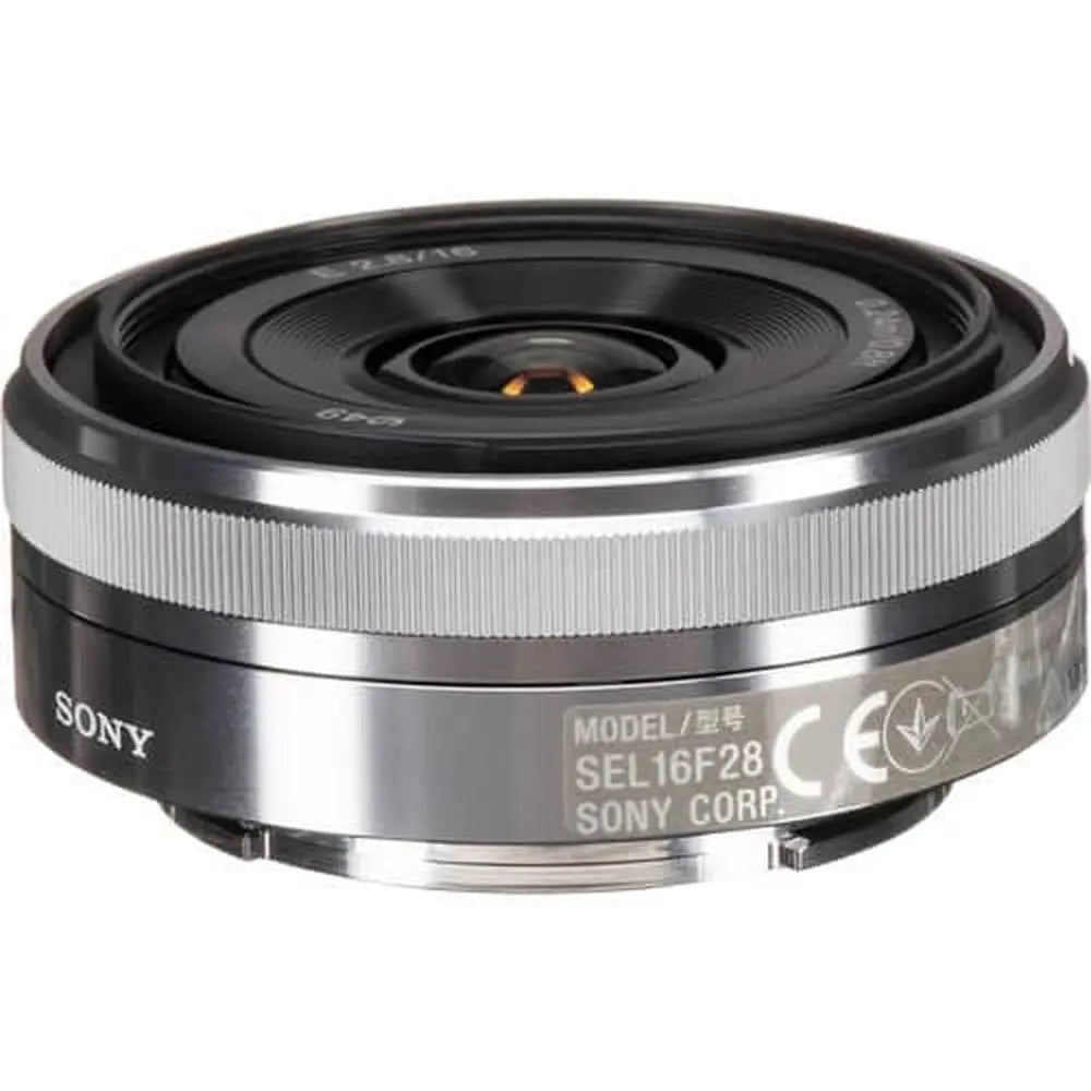 Sony E 16mm f/2.8 Pancake Wide Angle Lens – product view 3