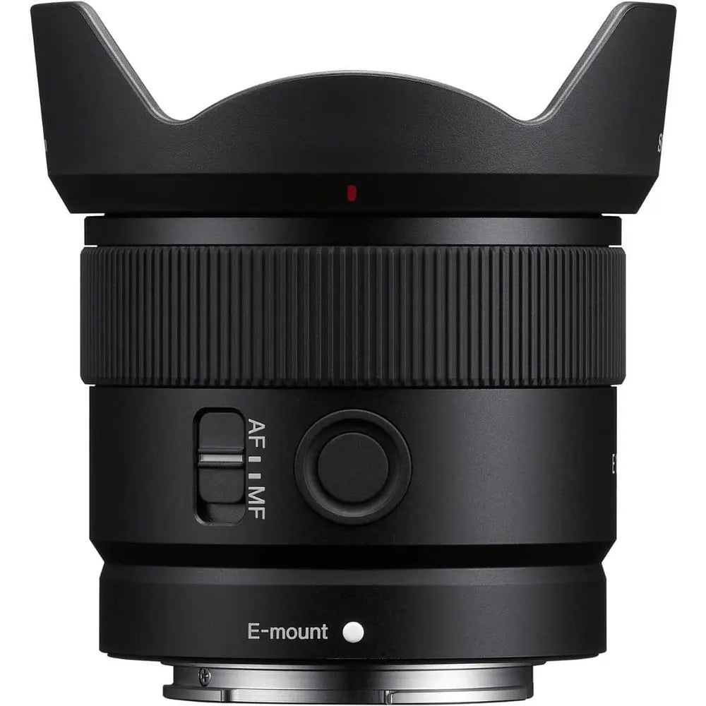 Sony E 11mm f/1.8 Ultra-Wide Angle Lens – product view 3