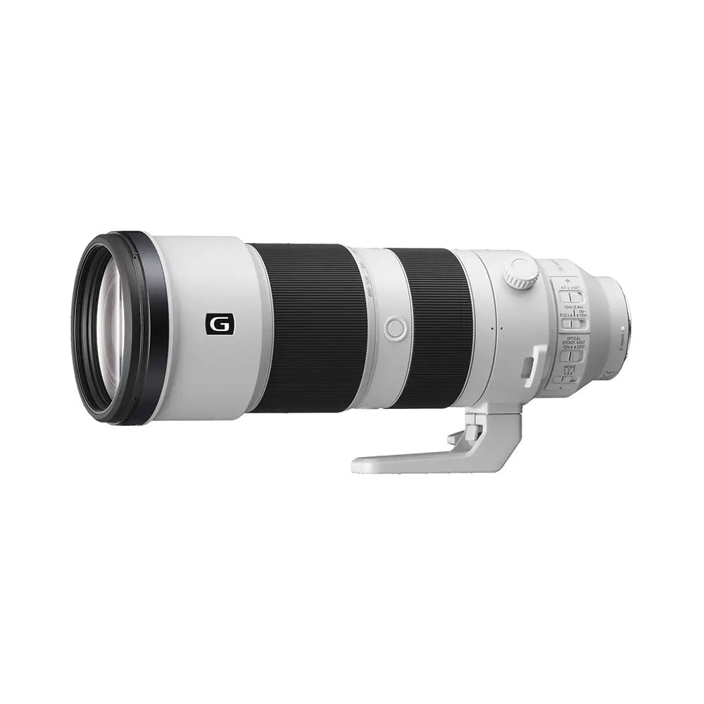 Sony FE 200-600mm f/5.6-6.3 G OSS Super Telephoto Zoom Lens – product view 3