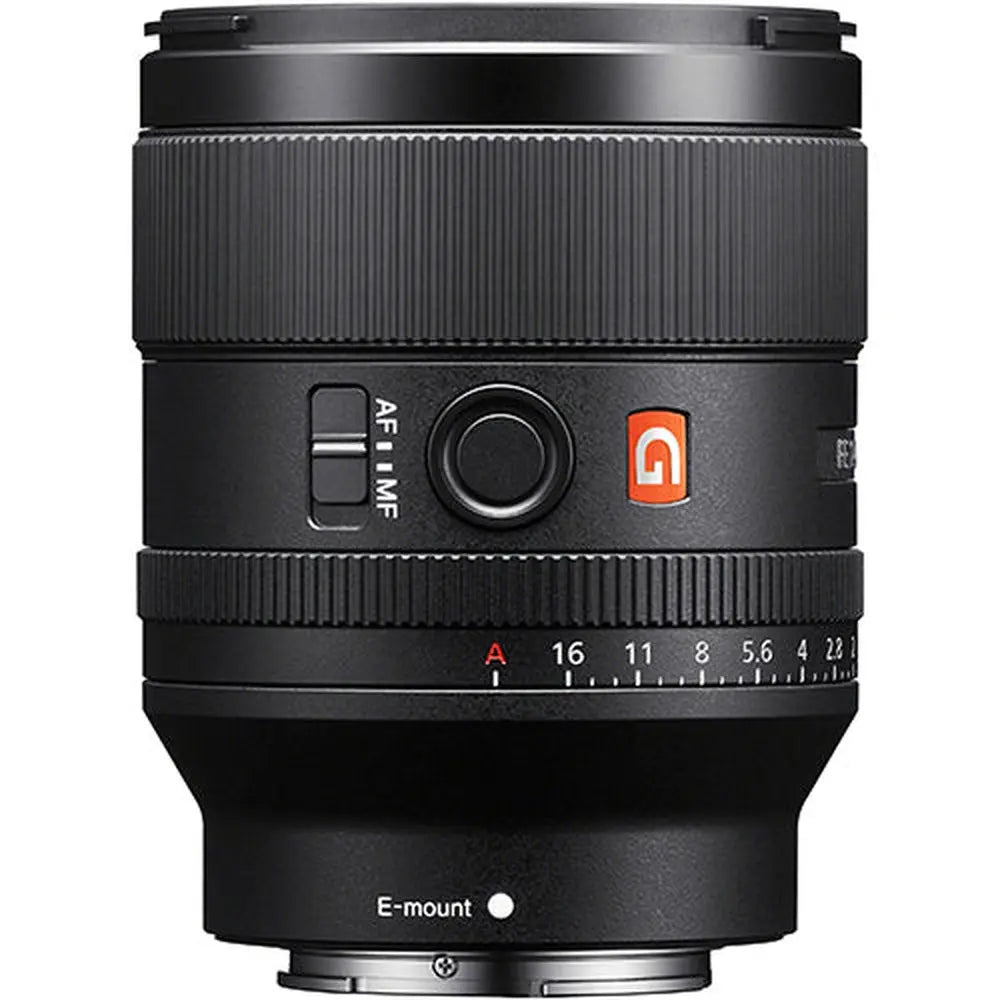 Sony FE 35mm f/1.4 GM Wide-Angle Prime Lens – product view 3
