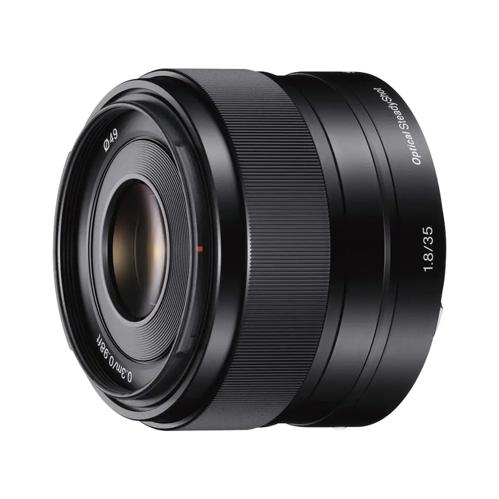 Sony E 35mm f/1.8 OSS Prime Lens – product view 3