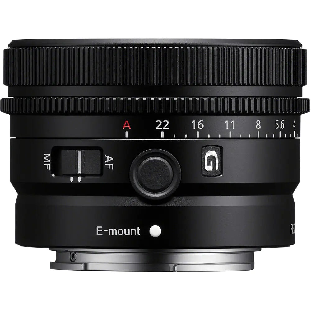 Sony FE 40mm f/2.5 G Compact Prime Lens – product view 1