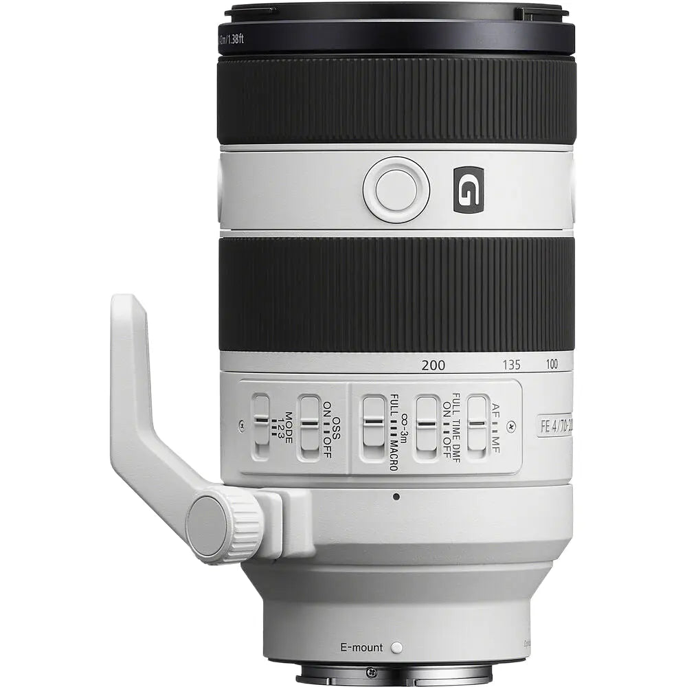 Sony FE 70-200mm f/4 Macro G OSS II Telephoto Zoom Lens – product view 1