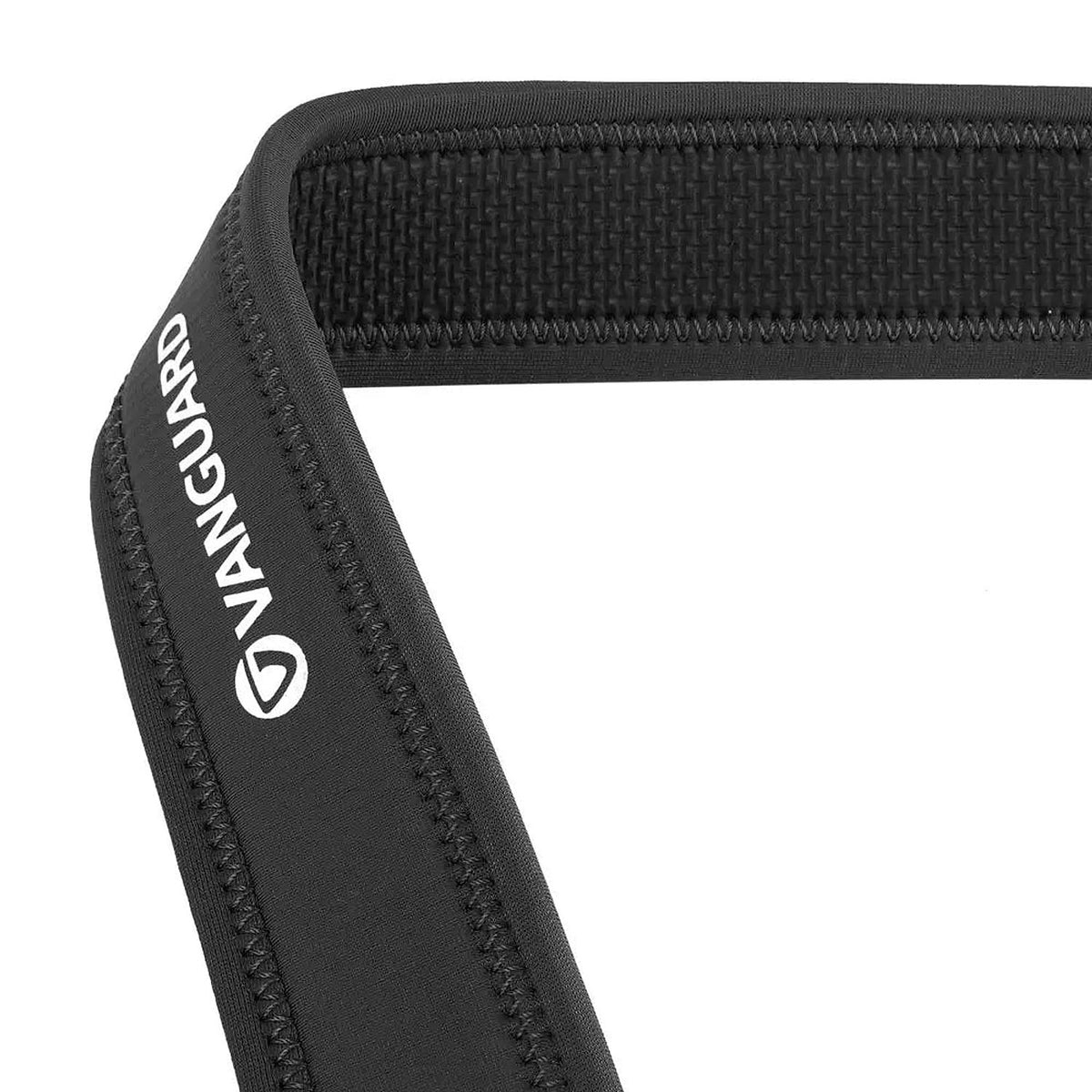 Vanguard Connect NEO NS30 Camera Strap – Black — close-up of padded black strap