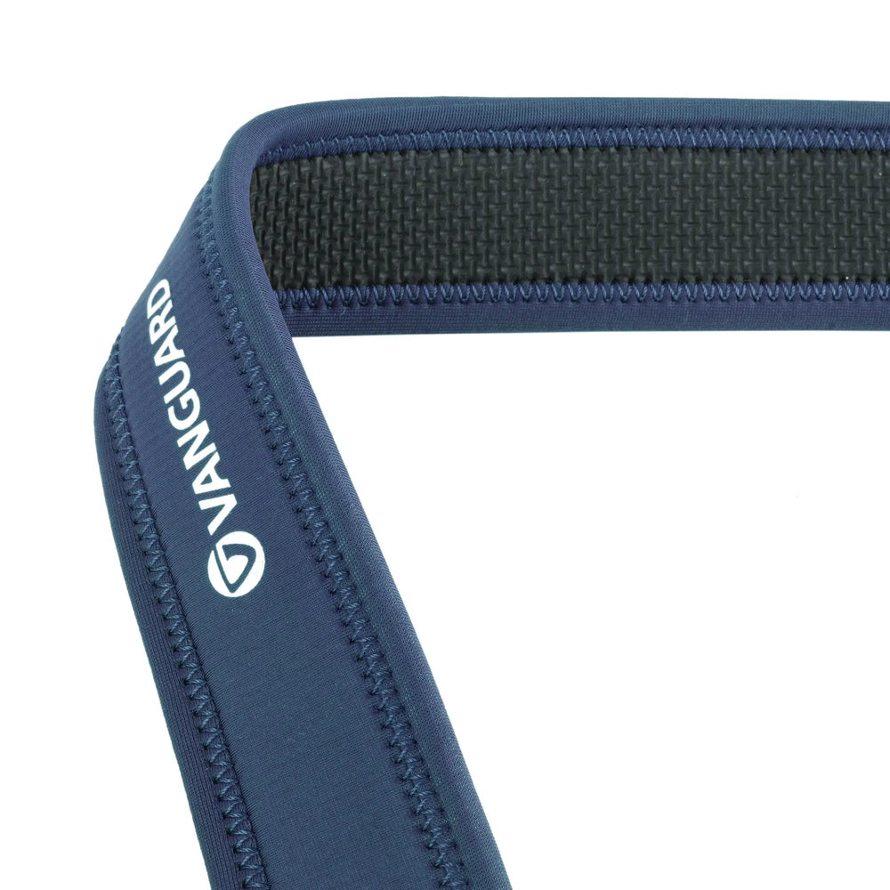 Close-up of Vanguard Connect NEO NS30 NV navy 30mm neoprene neck strap, Vanguard logo and anti-slip cushioned pad on white background