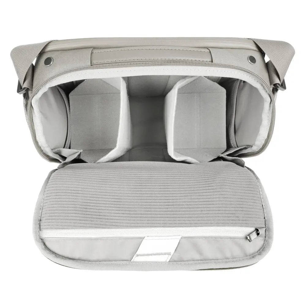 Vanguard Photo Video Bag VEO Metro S7L - Cream — product details and alternate view