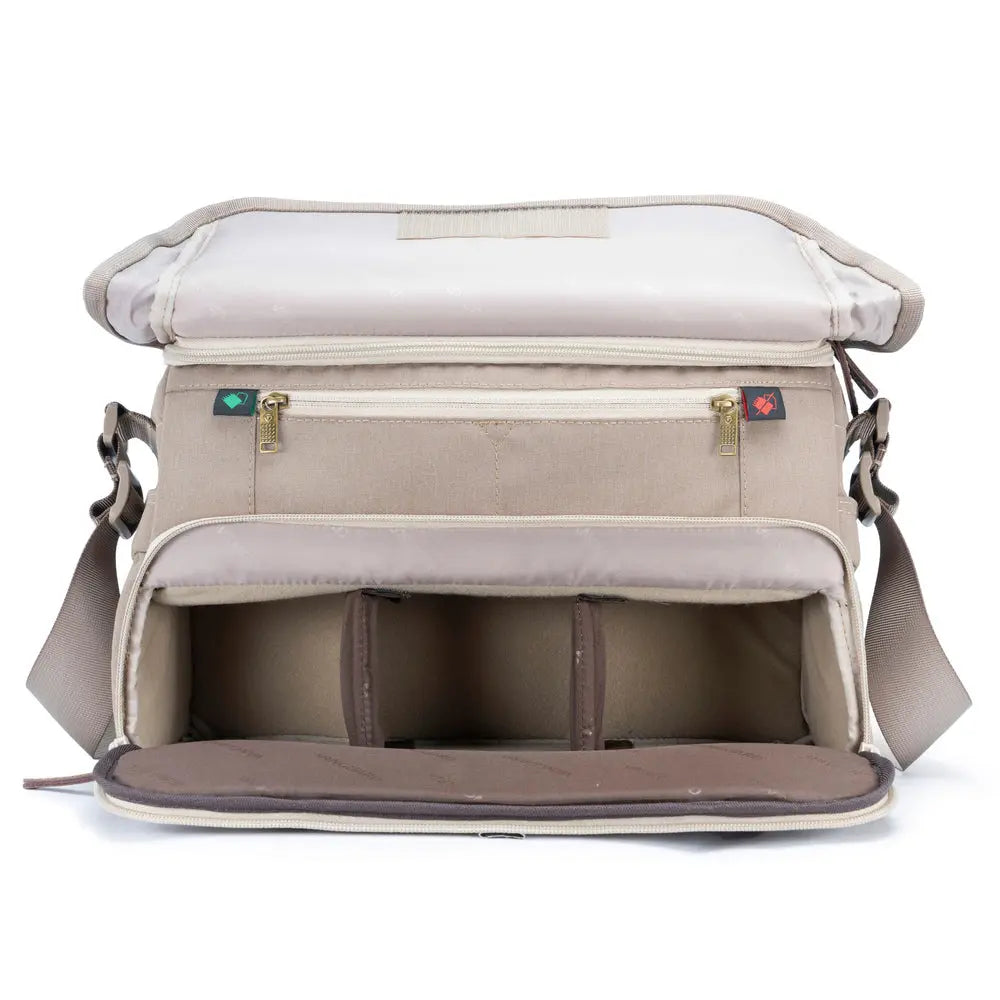 Vanguard Veo Range 38 Messenger Camera Bag Beige Tan — product details and alternate view